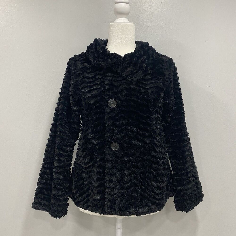 Patagonia Girl XL/14 Pelage Black Chevron Faux Fur Button Jacket Whimsigoth Soft